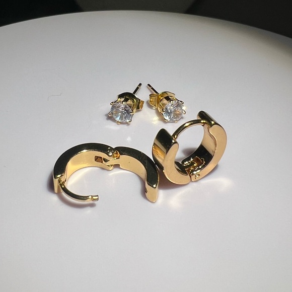 Two Pairs of Earrings Bundle - Picture 5 of 7